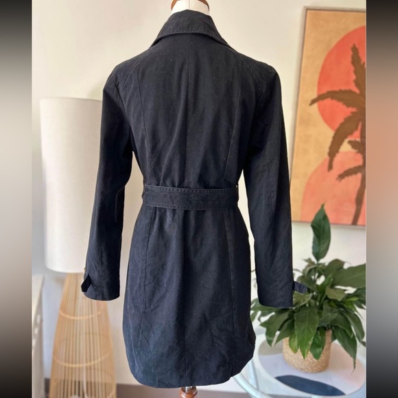 Avocado Black Jacket with belt - Picture 2 of 3